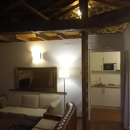 Carballo Do Xures Hostel Maus de Salas