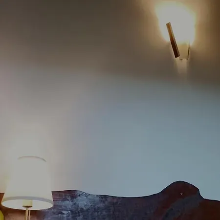 Carballo Do Xures بيت شباب Maus de Salas